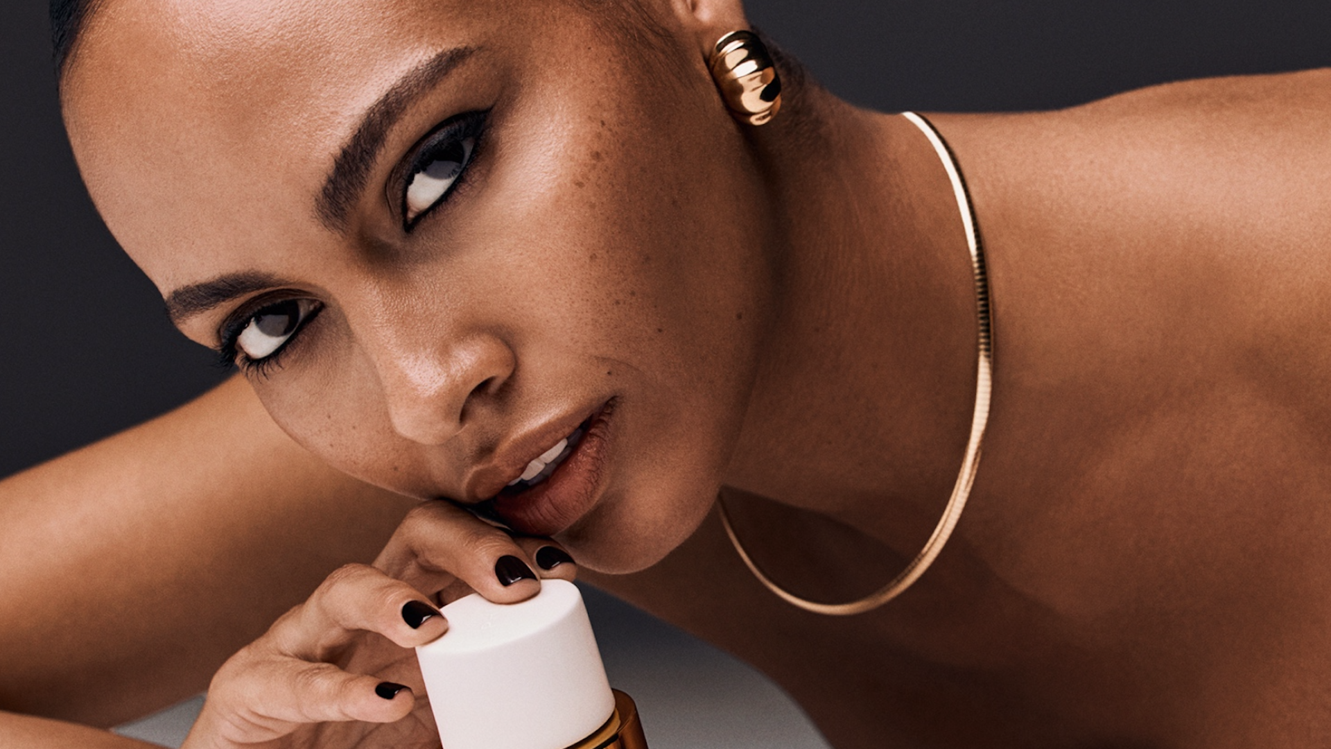 ESScent Of The Week: Is PHLUR’s Golden Rule 2025’s Most Coveted Fragrance?